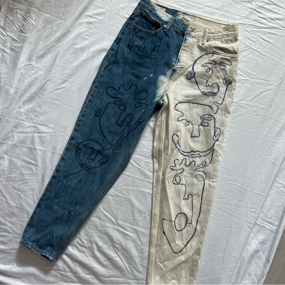 Levi’s Mom Jeans. They have been reworked with bleach and paint.🫐